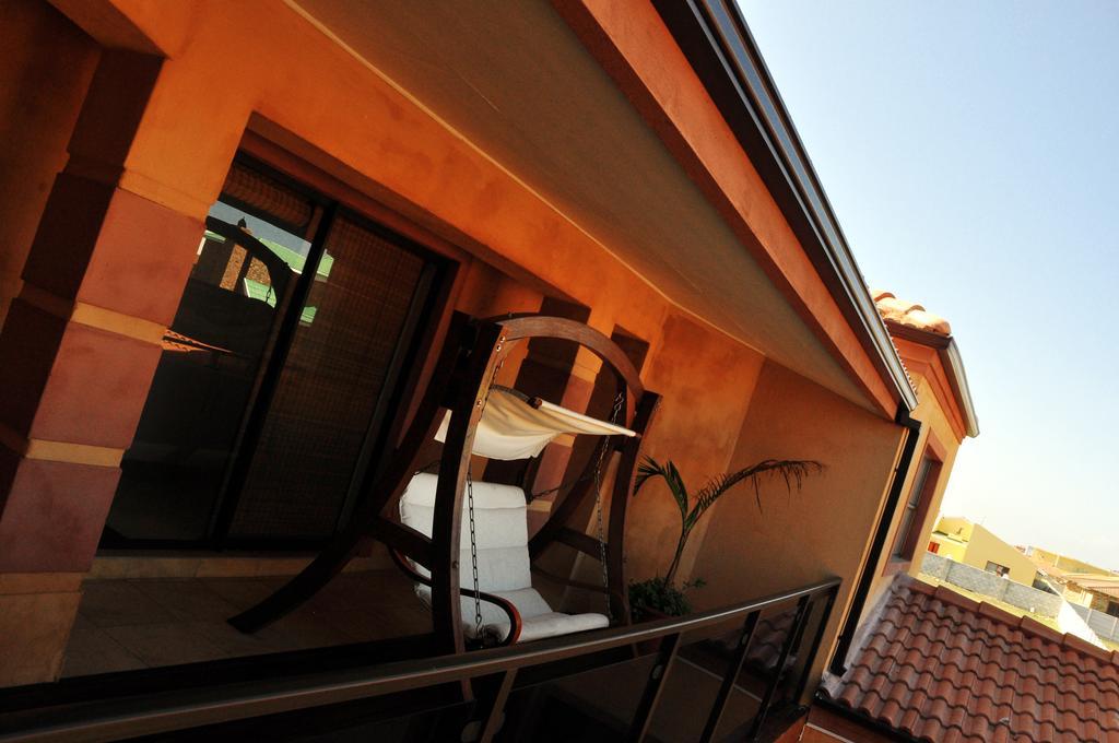 Me Casa Guest House Bluewater Bay Esterno foto