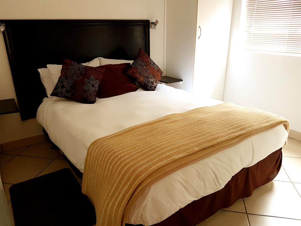 Me Casa Guest House Bluewater Bay Esterno foto