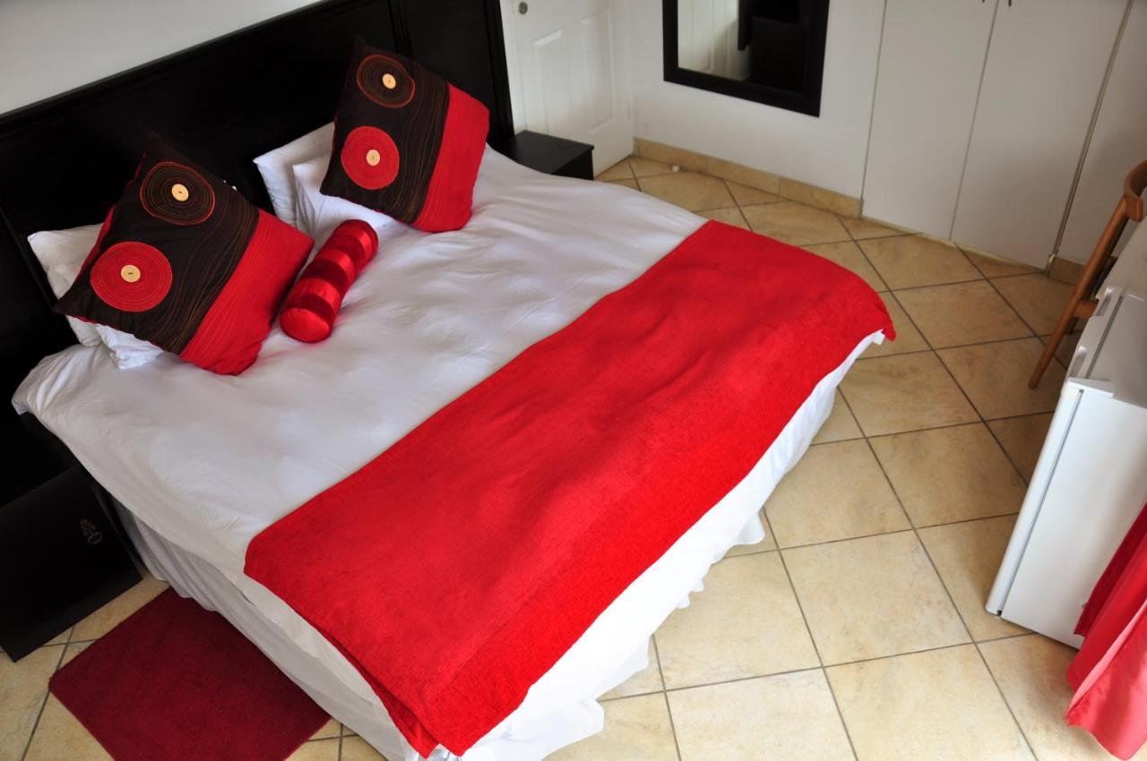 Me Casa Guest House Bluewater Bay Esterno foto