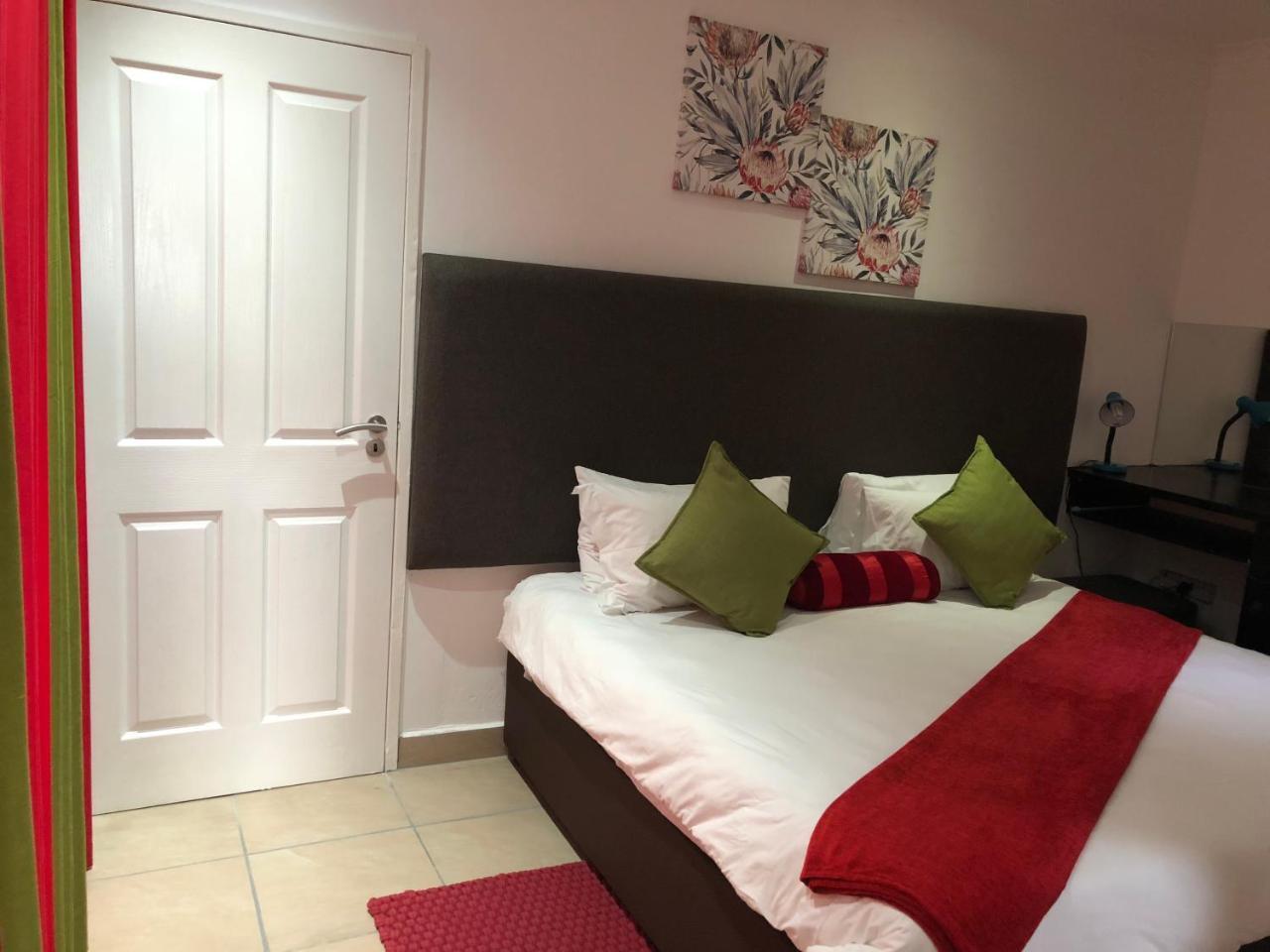 Me Casa Guest House Bluewater Bay Esterno foto