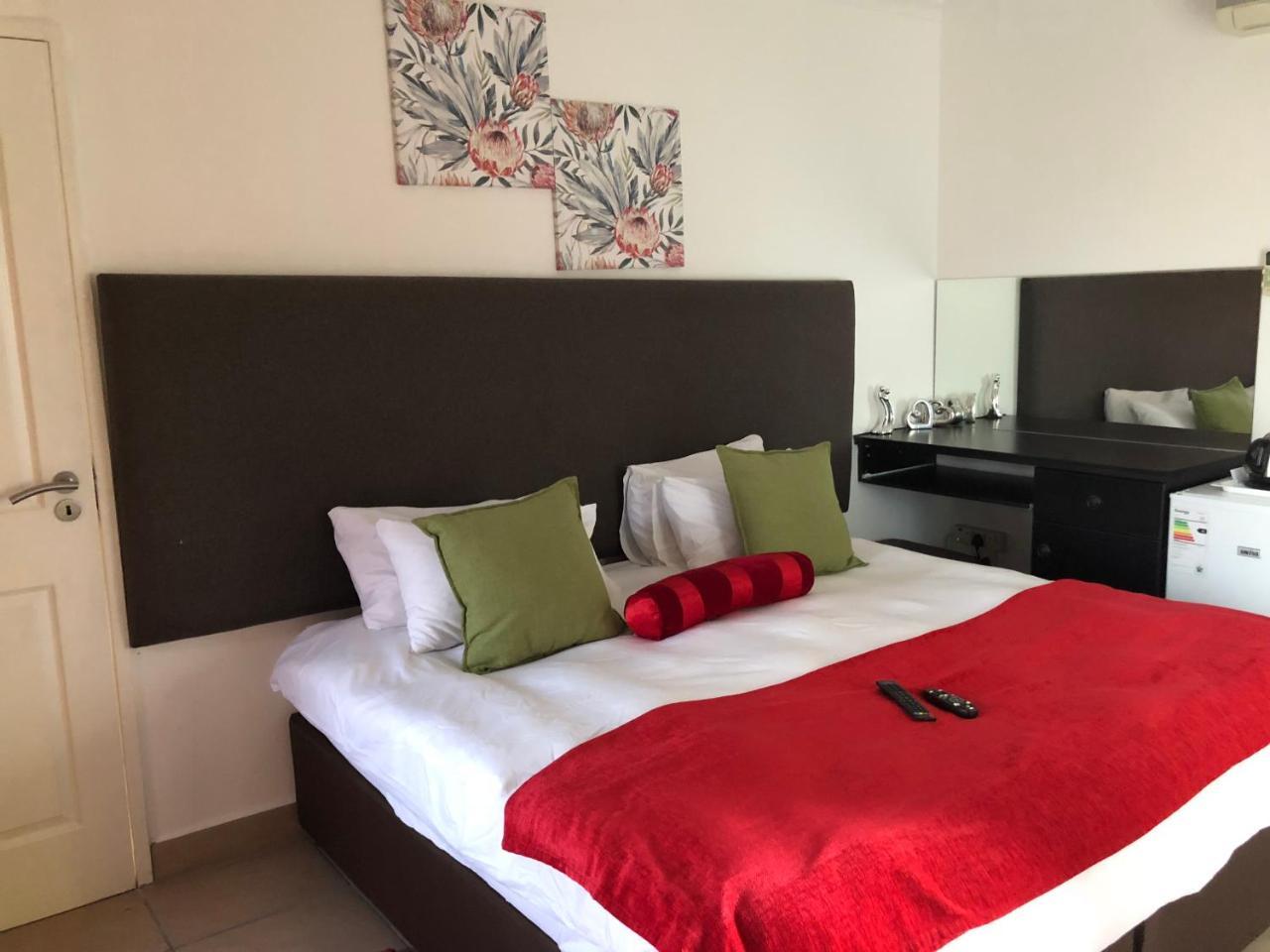 Me Casa Guest House Bluewater Bay Esterno foto